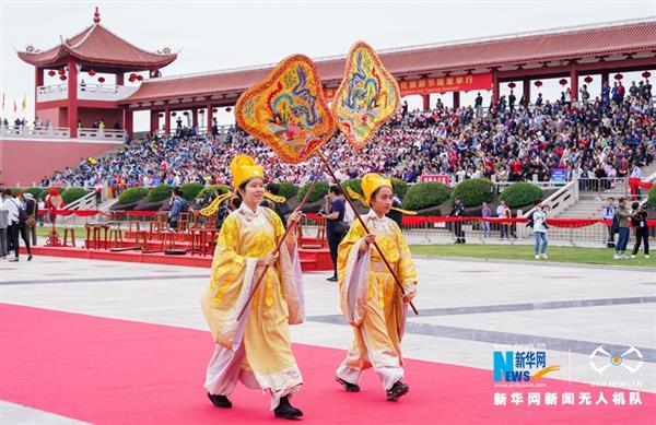 湄洲島舉行媽祖祭典