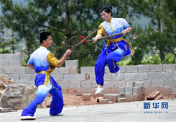 福建連城：農家院里的“武林盛會”