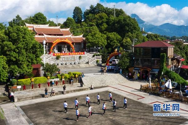 福建永春：白鶴拳拳師同臺獻技