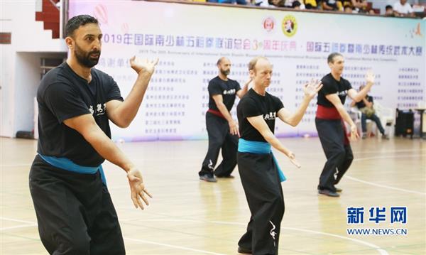 國際五祖拳暨南少林傳統(tǒng)武術(shù)大賽“武動”泉州