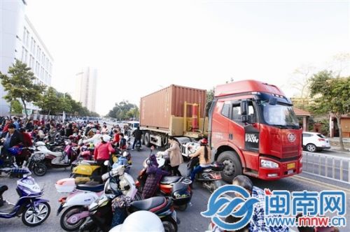 大中貨車下月起禁行金峰南路瑞京路 違者扣3分罰150元